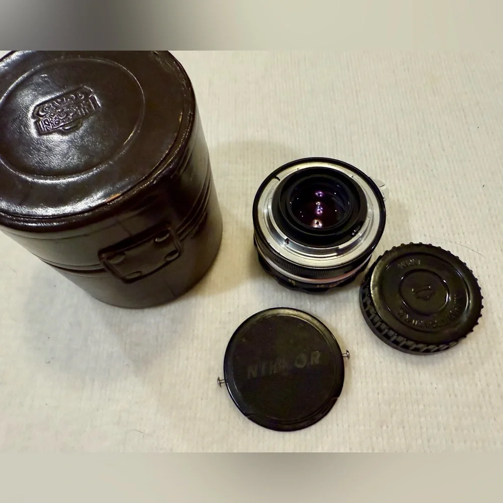 Nikon Nikkor-H Auto 50mm f/2 Non-AI Lens Manual Focus From JAPAN. W/leather case